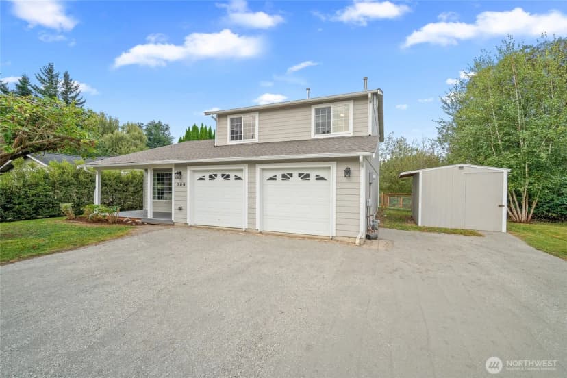 Property photo for 709 E 3rd Street, Nooksack