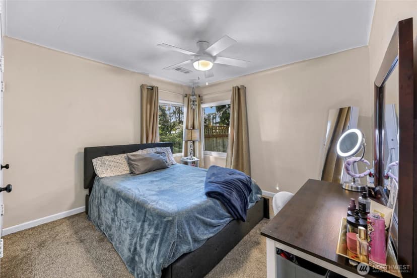 Property photo for 1428 Peace Portal Drive, Blaine photo 13