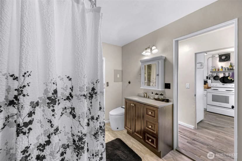 Property photo for 1428 Peace Portal Drive, Blaine photo 15