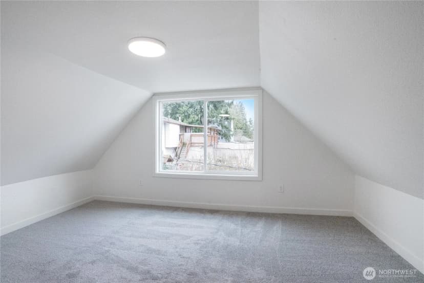 Property photo for 11853 12th Avenue S, Seattle photo 23