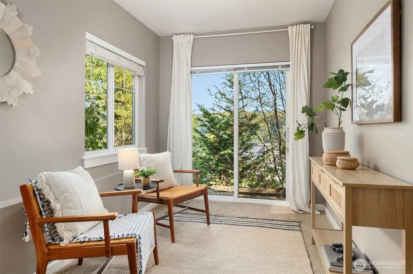 Property photo for 2452 Sw Webster Street, Seattle photo 18