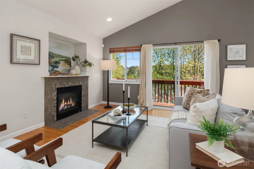 Property photo for 2452 Sw Webster Street, Seattle photo 5