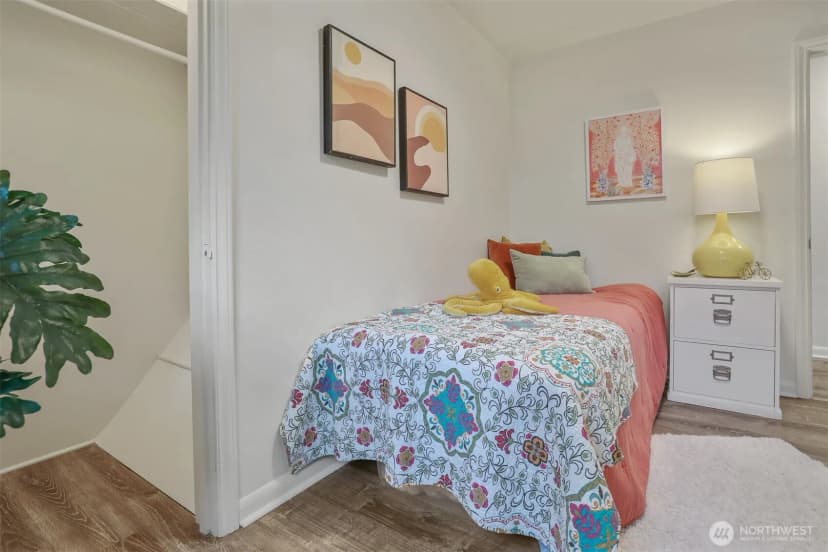 Property photo for 12042 26th Avenue S, Seattle photo 18