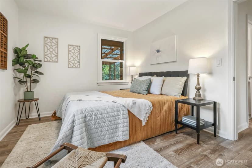 Property photo for 12042 26th Avenue S, Seattle photo 24
