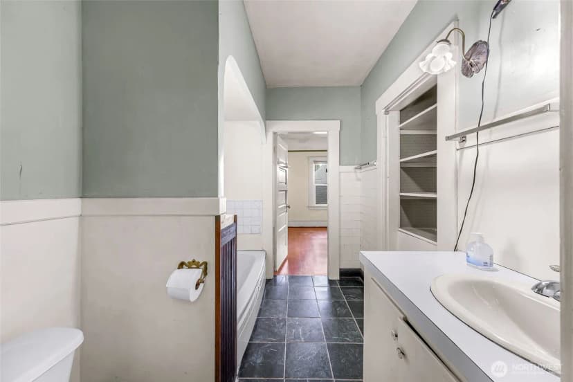 Property photo for 2218 Jaeger Street, Bellingham photo 11