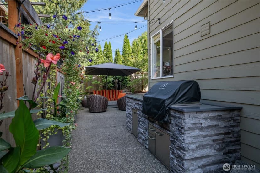 Property photo for 923 233rd Place Ne, Sammamish photo 21
