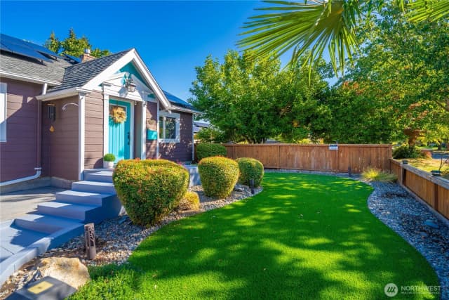 Property photo for 315 7th Avenue Nw, Puyallup photo 3