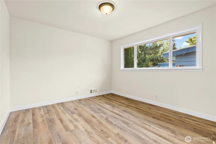 Property photo for 1104 12th Street Ne, Auburn photo 19