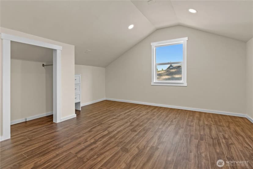 Property photo for 1104 12th Street Ne, Auburn photo 20