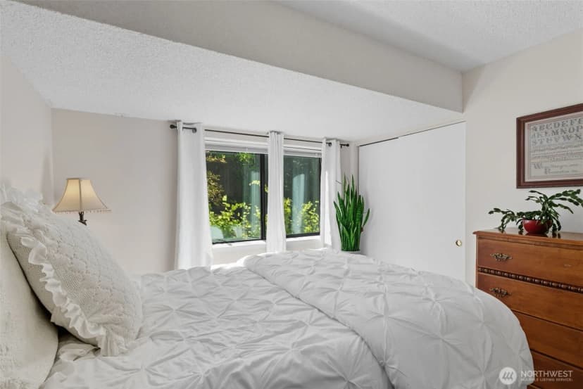 Property photo for 917 Kari Lane, Steilacoom photo 28