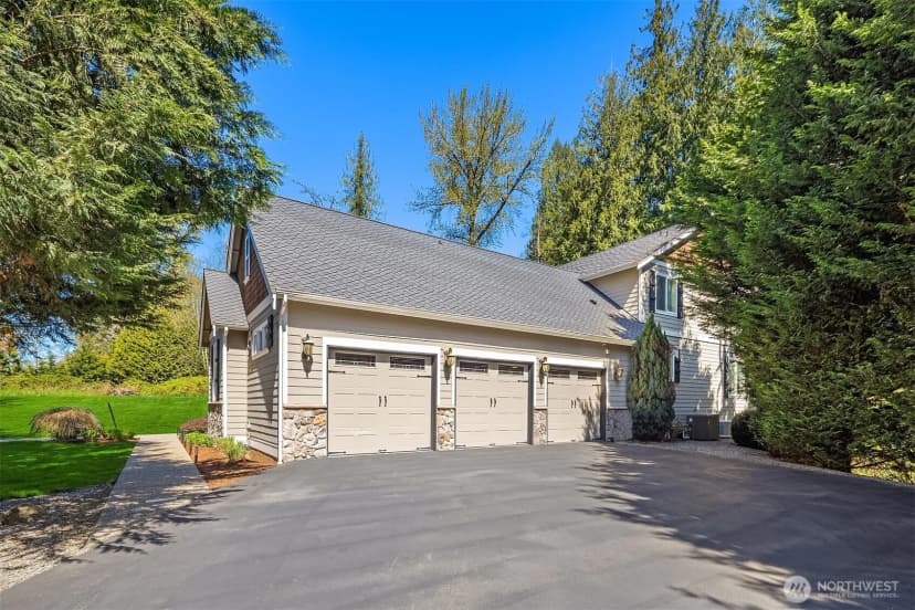 Property photo for 23340 257th Avenue Se, Maple Valley photo 33