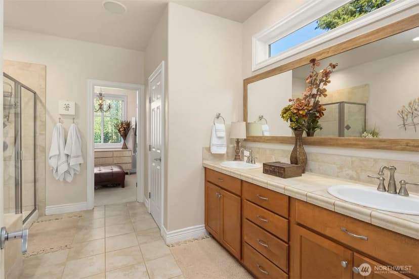 Property photo for 23340 257th Avenue Se, Maple Valley photo 17