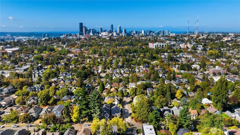 Property photo for 835 31st, Seattle photo 32