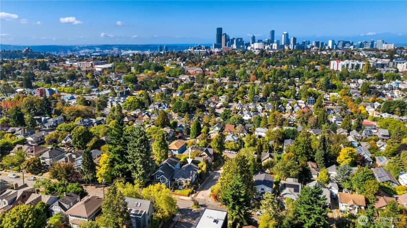 Property photo for 835 31st, Seattle photo 31