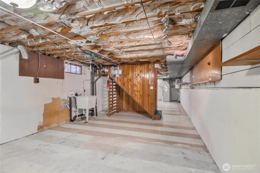 Property photo for 11905 84th Avenue S, Seattle photo 16