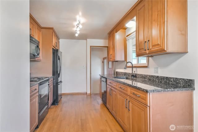 Property photo for 11905 84th Avenue S, Seattle photo 5