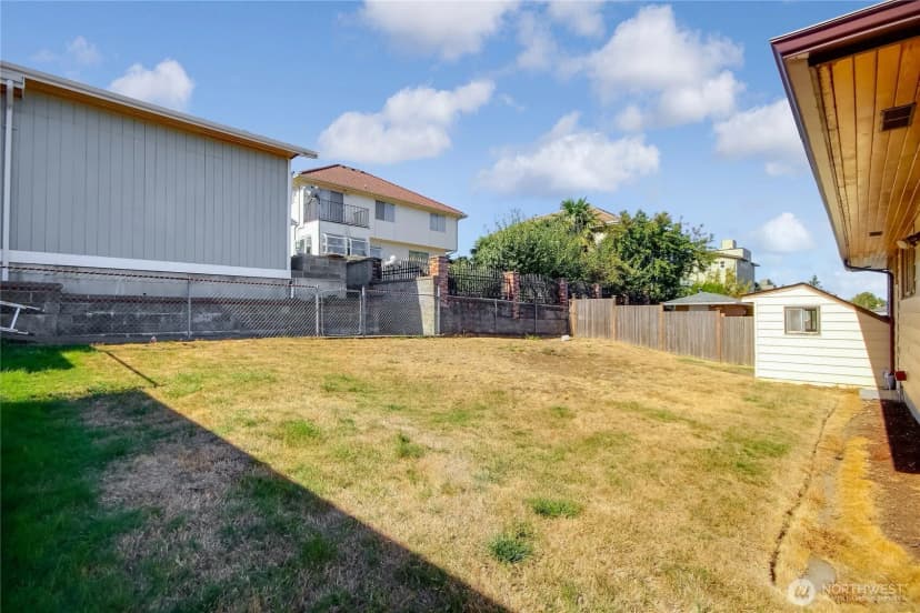Property photo for 11905 84th Avenue S, Seattle photo 20