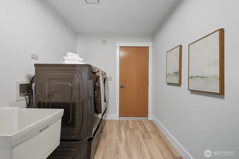 Property photo for 2750 214th Street Sw, Brier photo 19