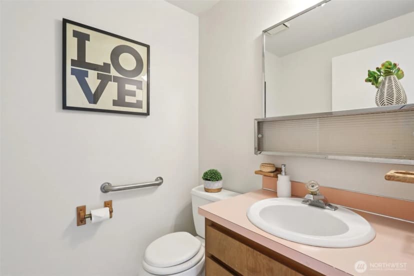 Property photo for 1027 S 317th Street, Federal Way photo 21