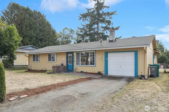 Property photo for 1027 S 317th Street, Federal Way photo 2