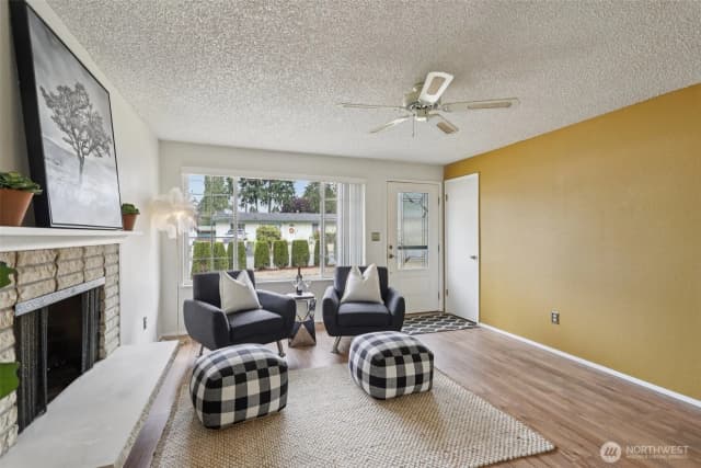 Property photo for 1027 S 317th Street, Federal Way photo 5