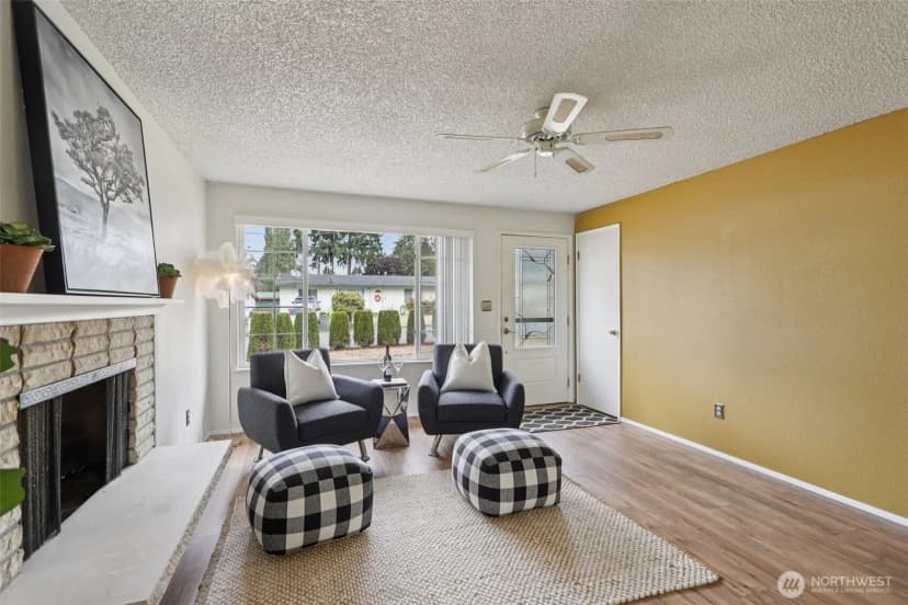 Property photo for 1027 S 317th Street, Federal Way photo 5