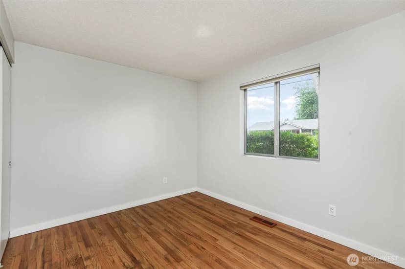 Property photo for 11804 Se 165th Street, Renton photo 16