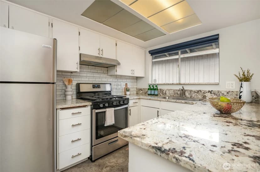 Property photo for 11804 Se 165th Street, Renton photo 11