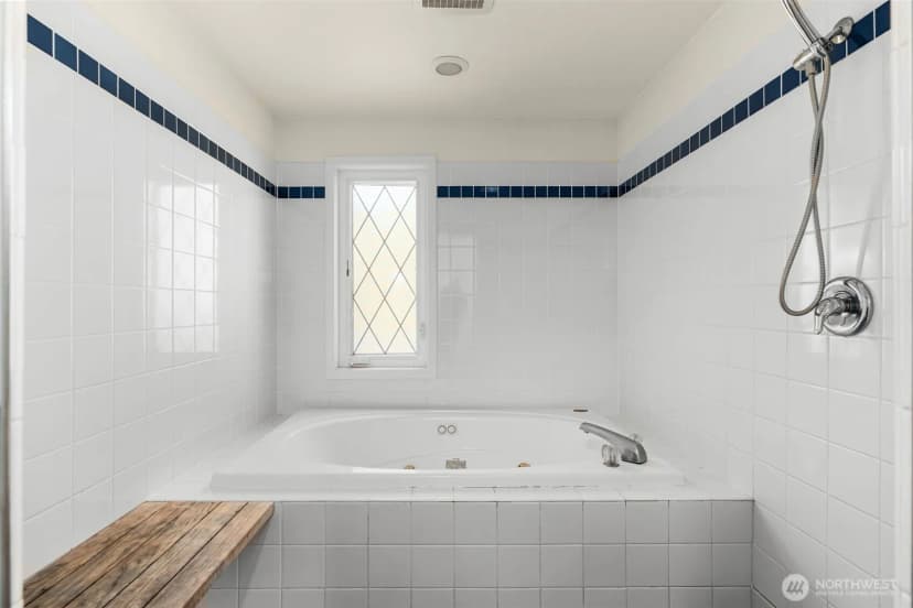 Property photo for 1114 Daley Place, Edmonds photo 27