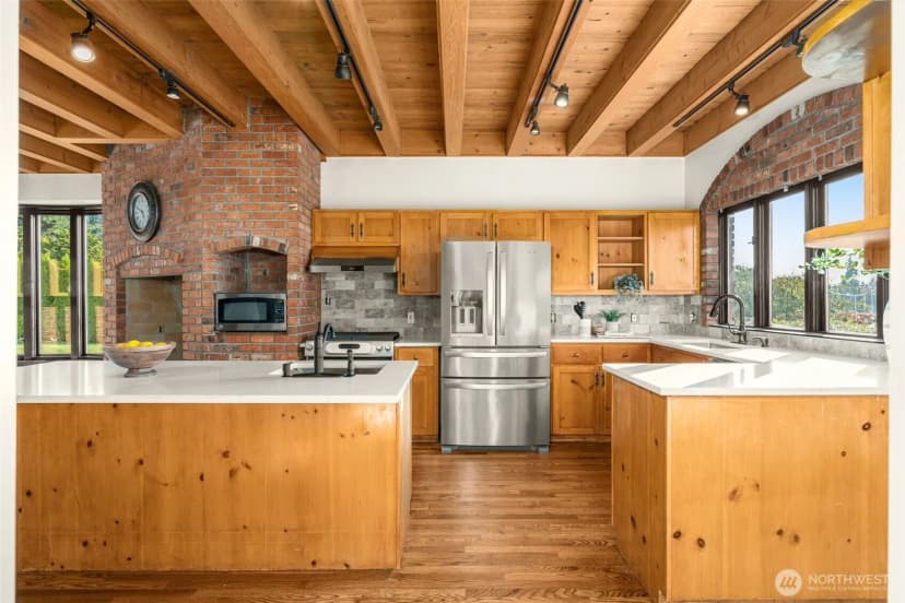 Property photo for 1114 Daley Place, Edmonds photo 19