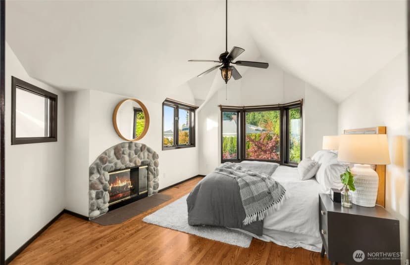 Property photo for 1114 Daley Place, Edmonds photo 24