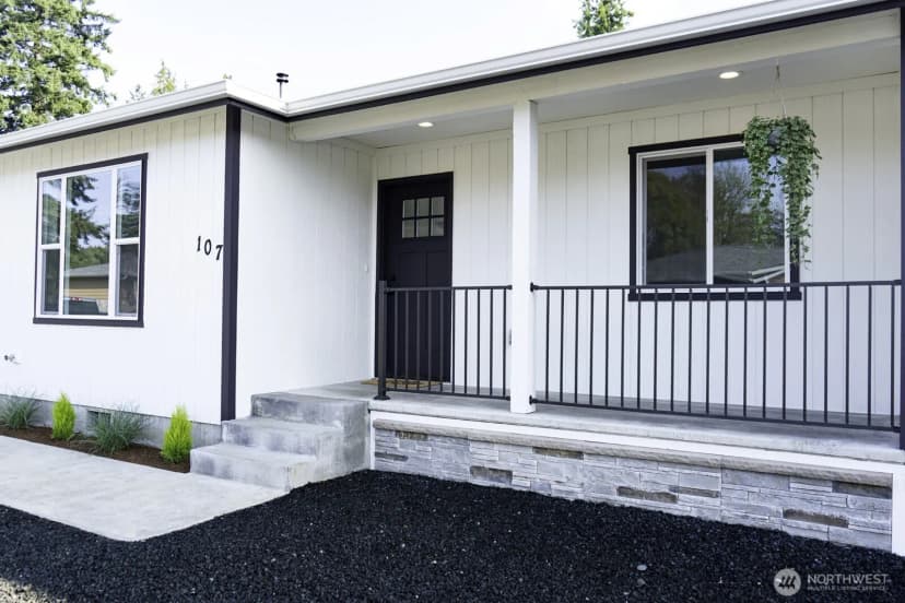 Property photo for 107 Cascade Court, Elma photo 23