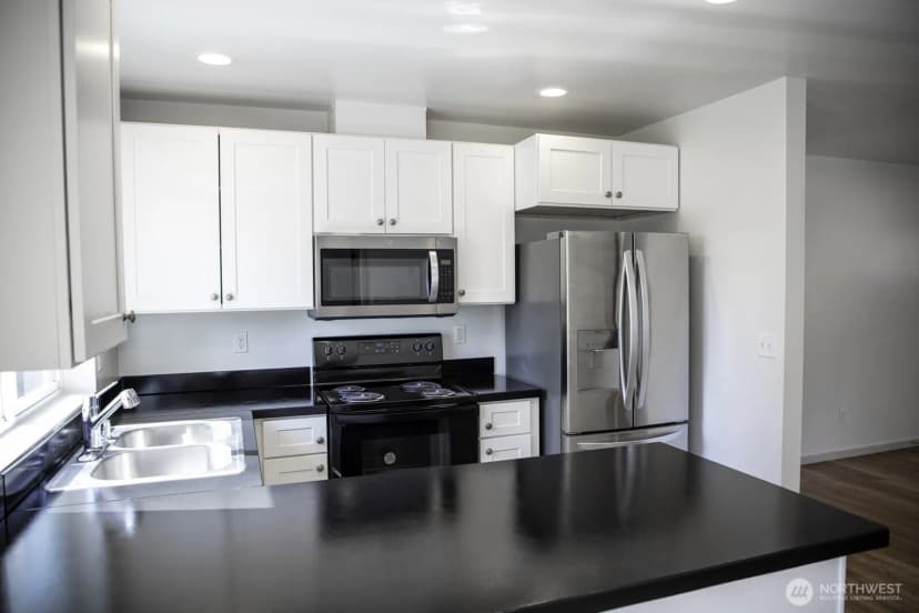 Property photo for 107 Cascade Court, Elma photo 4