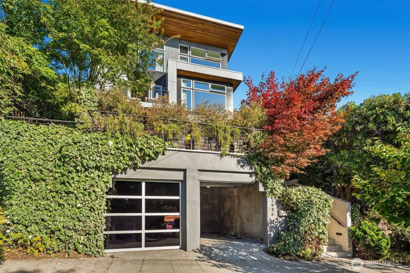 Property photo for 2916 11th Avenue W, Seattle photo 33