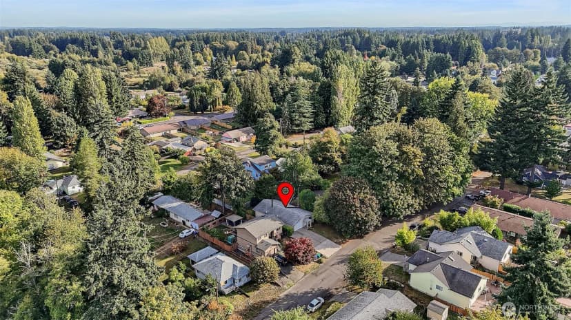 Property photo for 2412 Prospect Street Ne, Olympia photo 10