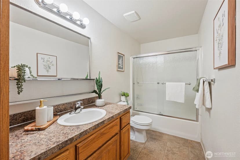Property photo for 2412 Prospect Street Ne, Olympia photo 5
