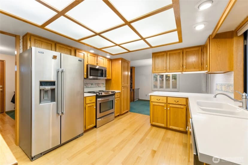 Property photo for 331 N Fulton Street, Buckley photo 9