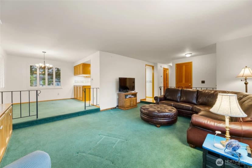 Property photo for 331 N Fulton Street, Buckley photo 6