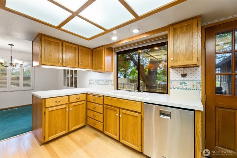 Property photo for 331 N Fulton Street, Buckley photo 8