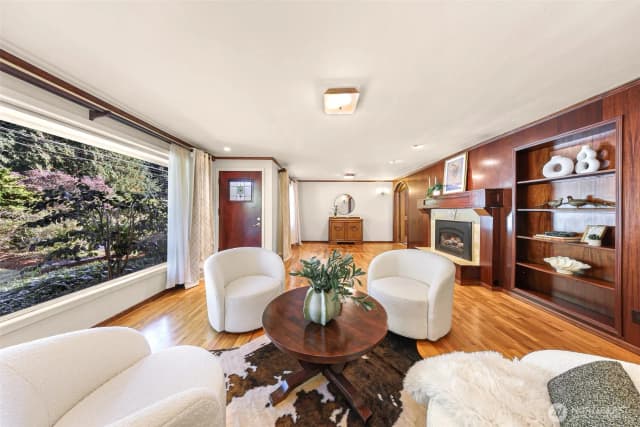 Property photo for 3111 Vallette Street, Bellingham photo 5