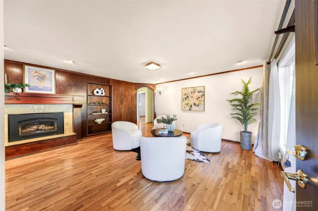 Property photo for 3111 Vallette Street, Bellingham photo 2