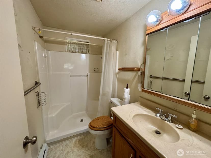 Property photo for 19304 3rd Drive Se, Bothell photo 21