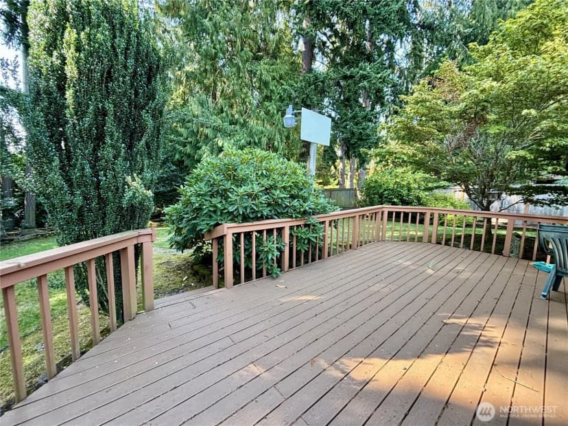 Property photo for 19304 3rd Drive Se, Bothell photo 6