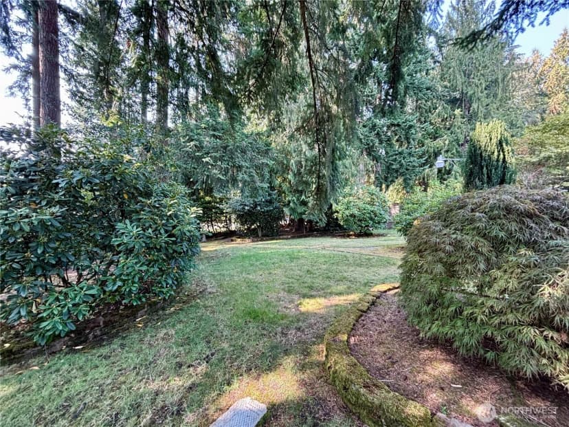 Property photo for 19304 3rd Drive Se, Bothell photo 11