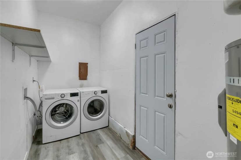 Property photo for 3501 S Webster St, Seattle photo 16