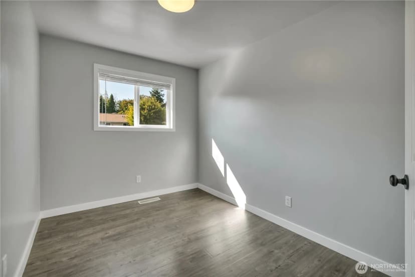 Property photo for 3501 S Webster St, Seattle photo 14