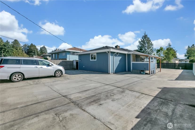 Property photo for 3501 S Webster St, Seattle photo 18