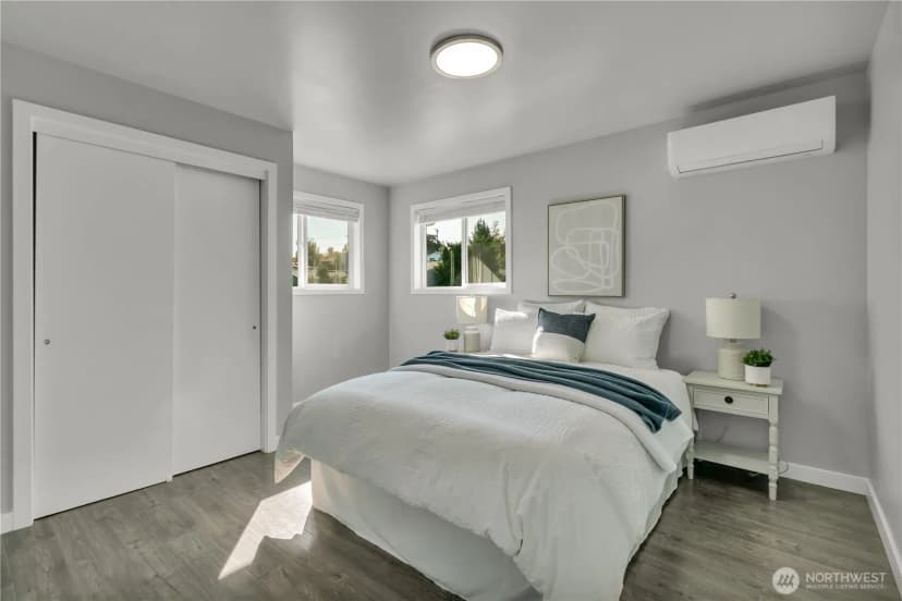 Property photo for 3501 S Webster St, Seattle photo 12