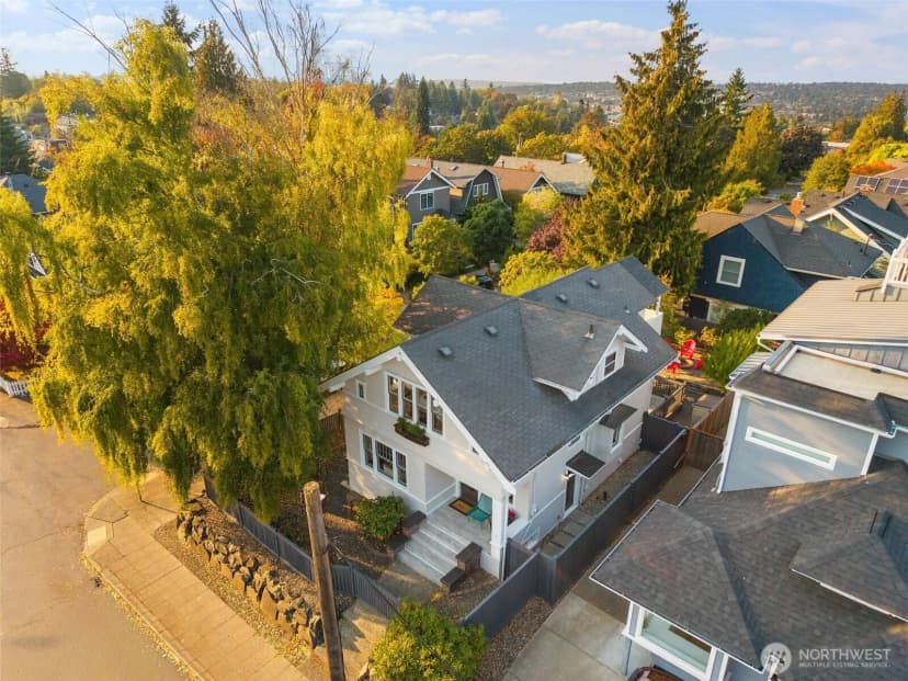 Property photo for 20 W Mcgraw Street, Seattle photo 30