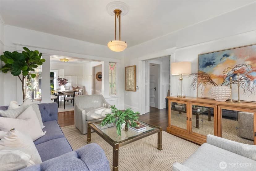 Property photo for 20 W Mcgraw Street, Seattle photo 5